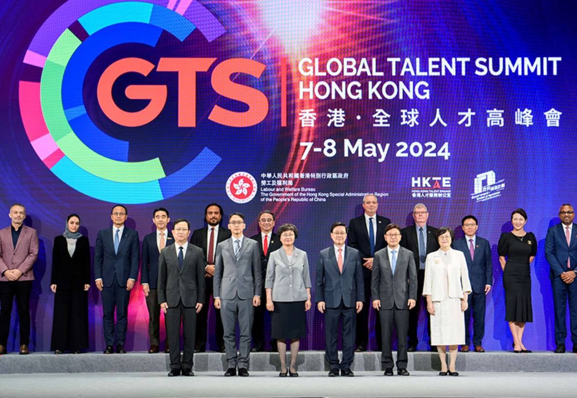 คุณอัศวิน เตชะเจริญวิกุล ร่วมเสวนาในงานประชุมบุคลากรระดับโลก Global Talent Summit ที่ฮ่องกง