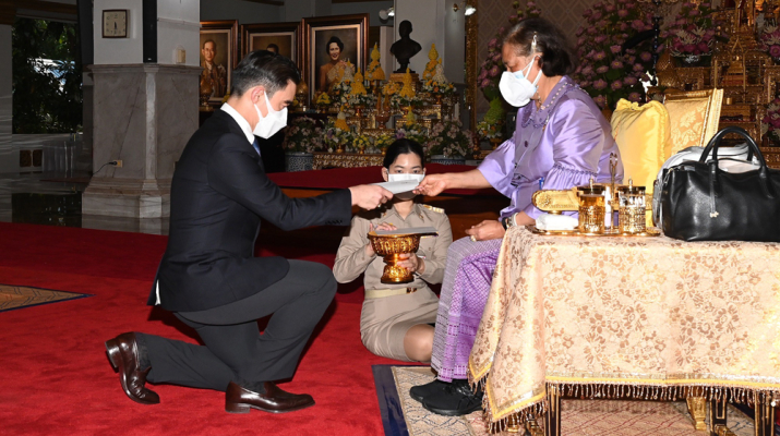 คุณอัศวิน เตชะเจริญวิกุล ได้รับรางวัล "เสาเสมาธรรมจักร" ในฐานะผู้ทำคุณประโยชน์ต่อพระพุทธศาสนา ๒๕๖๔ จากกระทรวงวัฒนธรรม