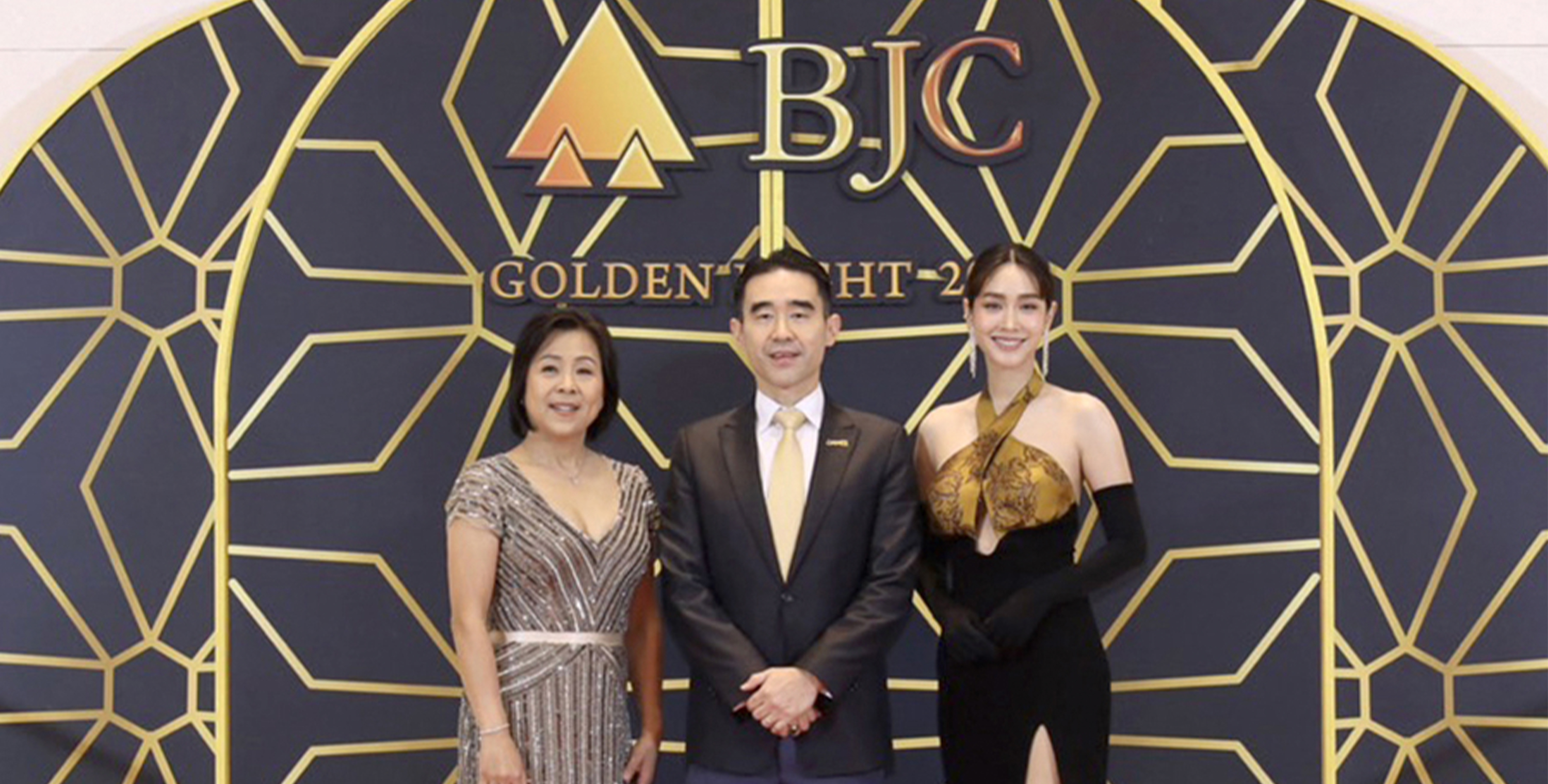 บีเจซี จัดงาน “BJC Golden Night 2023” เพื่อตอบแทนคำขอบคุณคู่ค้าที่ให้การสนับสนุนกลุ่มบริษัทบีเจซี