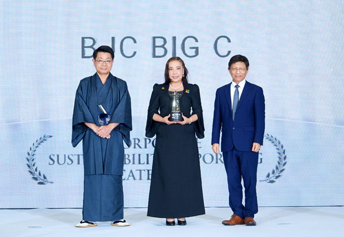 กลุ่มบีเจซี บิ๊กซี คว้าสุดยอดรางวัล Corporate Sustainability Reporting จากเวที AREA 2025 ตอกย้ำความมุ่งมั่นรับผิดชอบต่อสังคม และการพัฒนาอย่างยั่งยืน ตามหลัก ESG