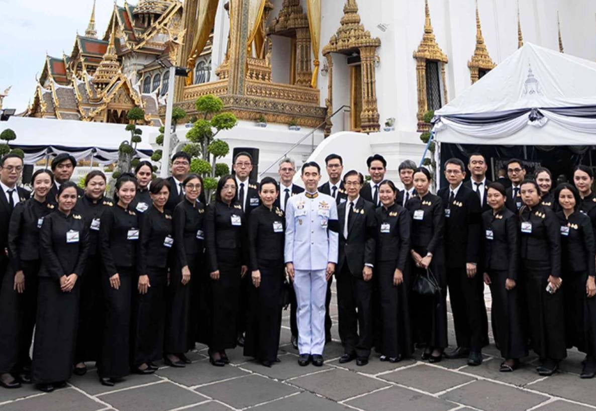 กลุ่มบีเจซี บิ๊กซี ร่วมน้อมอุทิศถวายเป็นพระราชกุศล ในพิธีบำเพ็ญกุศลทักษิณานุปทาน (กงเต๊ก)  โดย ครอบครัวสิริวัฒนภักดี เป็นเจ้าภาพ