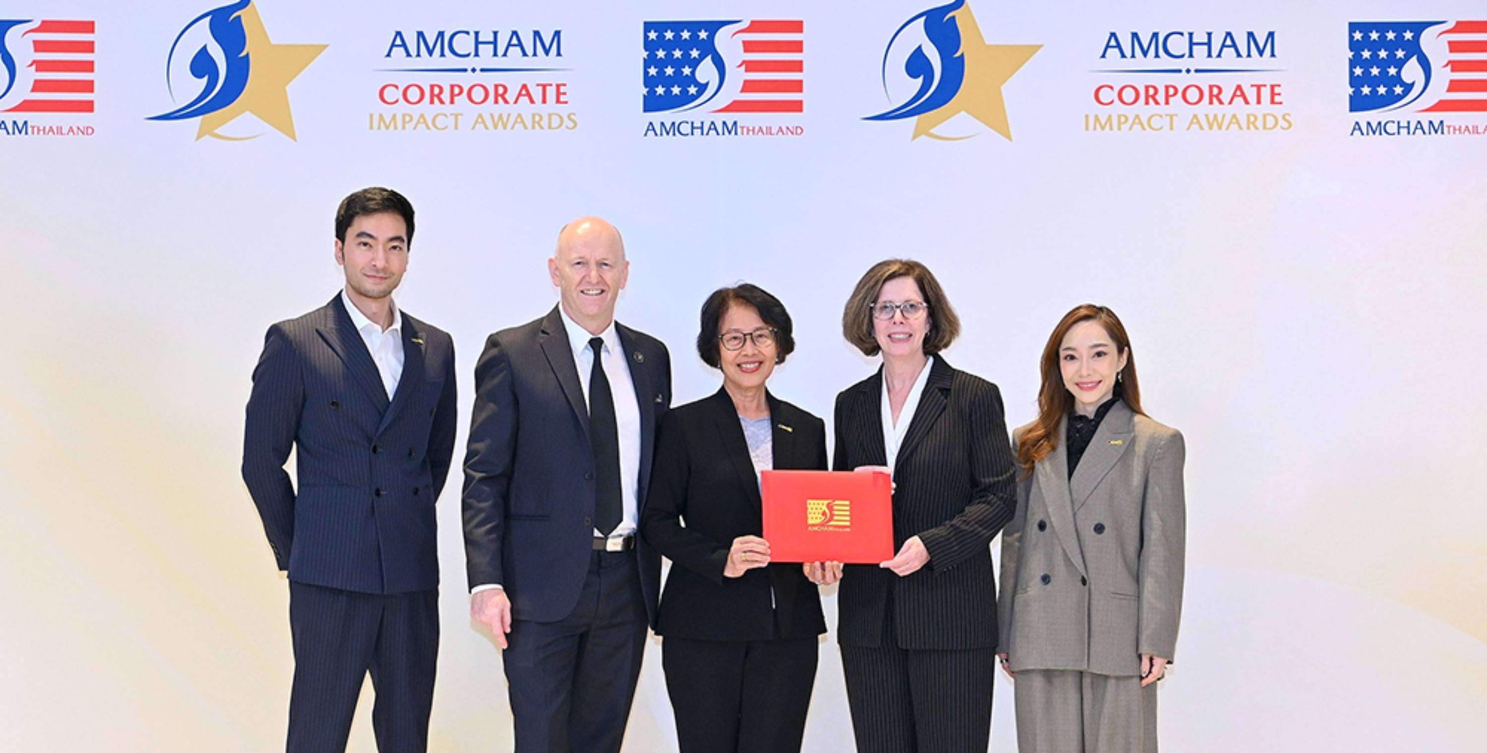 บีเจซี ได้รับการยกย่องในระดับ Gold Recognition Level  จากการได้รับรางวัล AMCHAM Corporate Impact Recognition ติดต่อกัน 6 ปีซ้อน